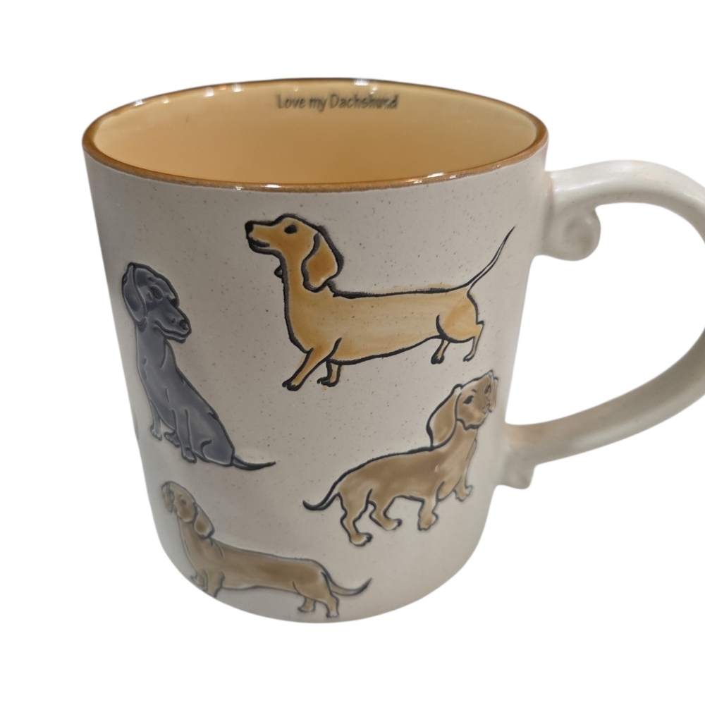 💛▪️Spectrum Designz ▪️Dachshund Lover's Mug - Cream and Tan
